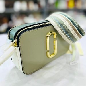 Marc Jacob Snap shot Bag. NWT